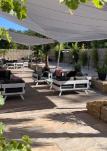 Outdoorbereich des Botanical